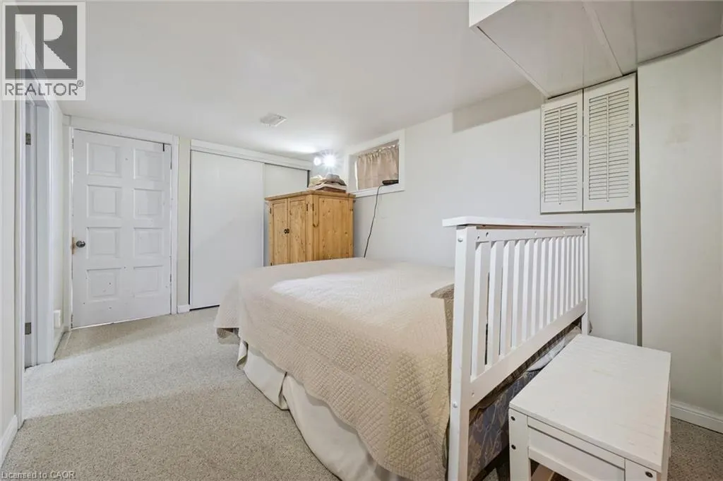 172 LAURENTIAN Drive