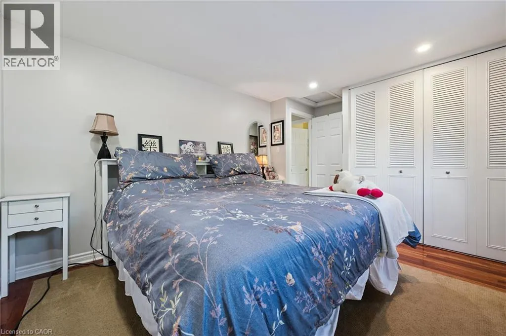 172 LAURENTIAN Drive