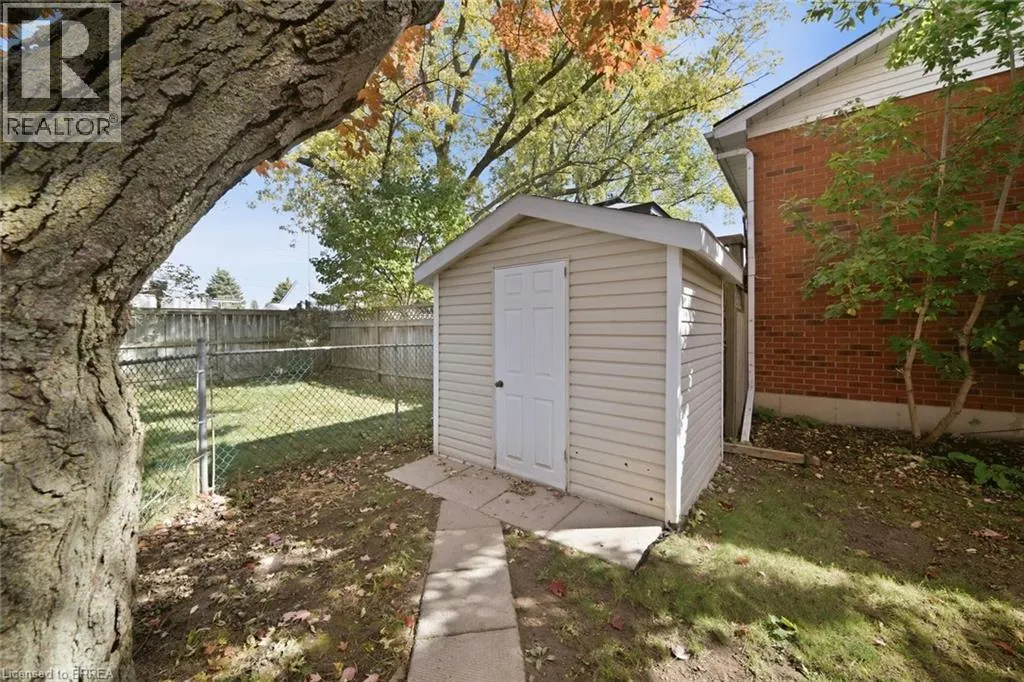 243 SYDENHAM Street
