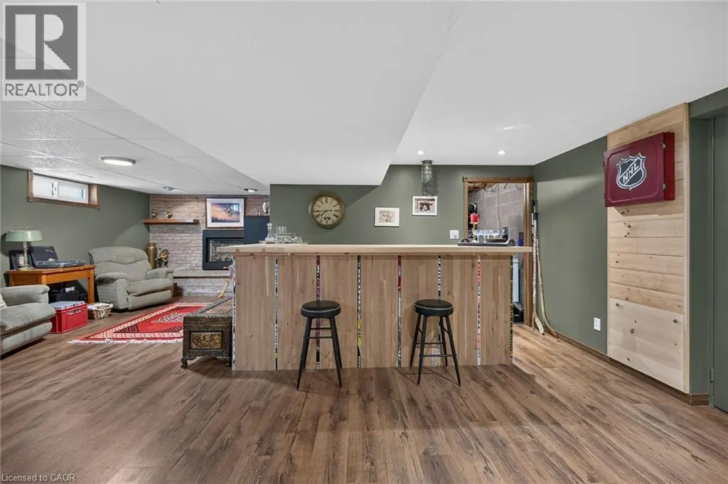 108 TEMPERANCE Street E