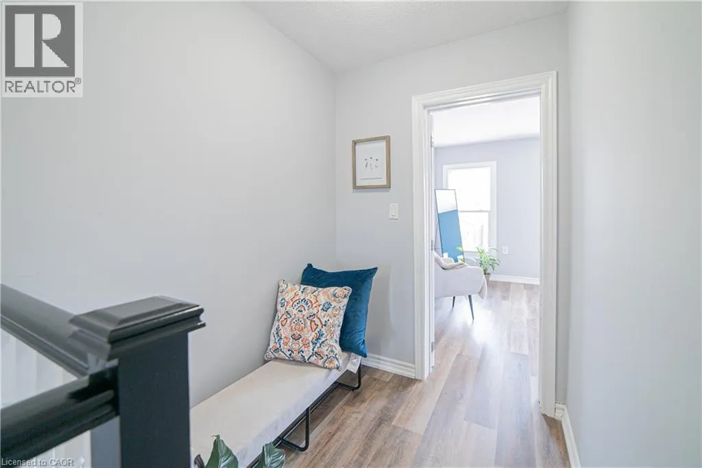 17 KINRADE Avenue