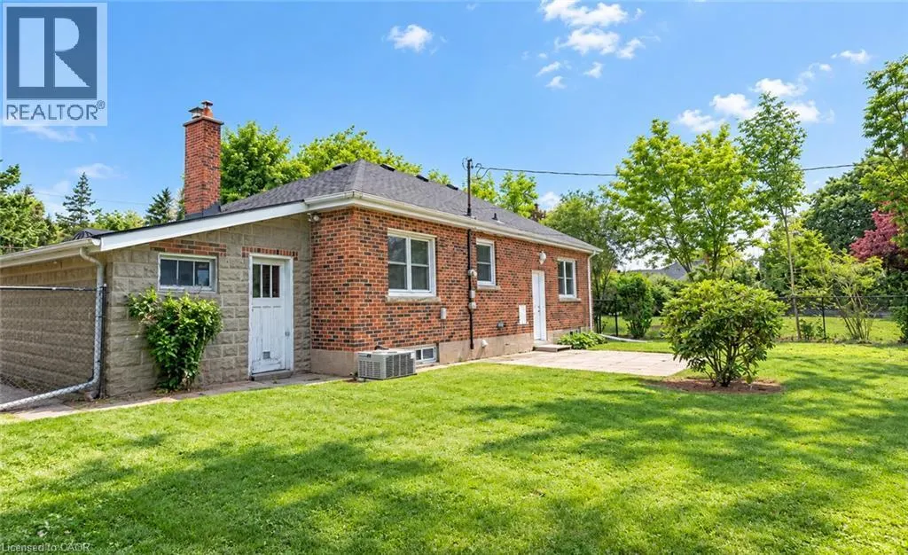 68 WILSON Street E