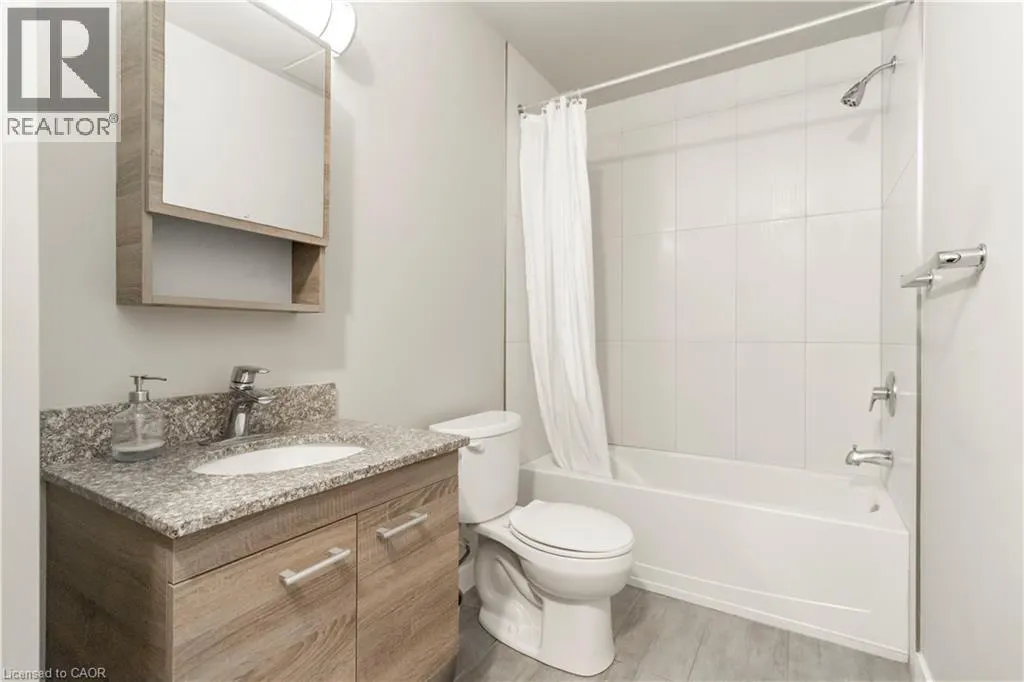 318 SPRUCE Street Unit# 1004 #1004