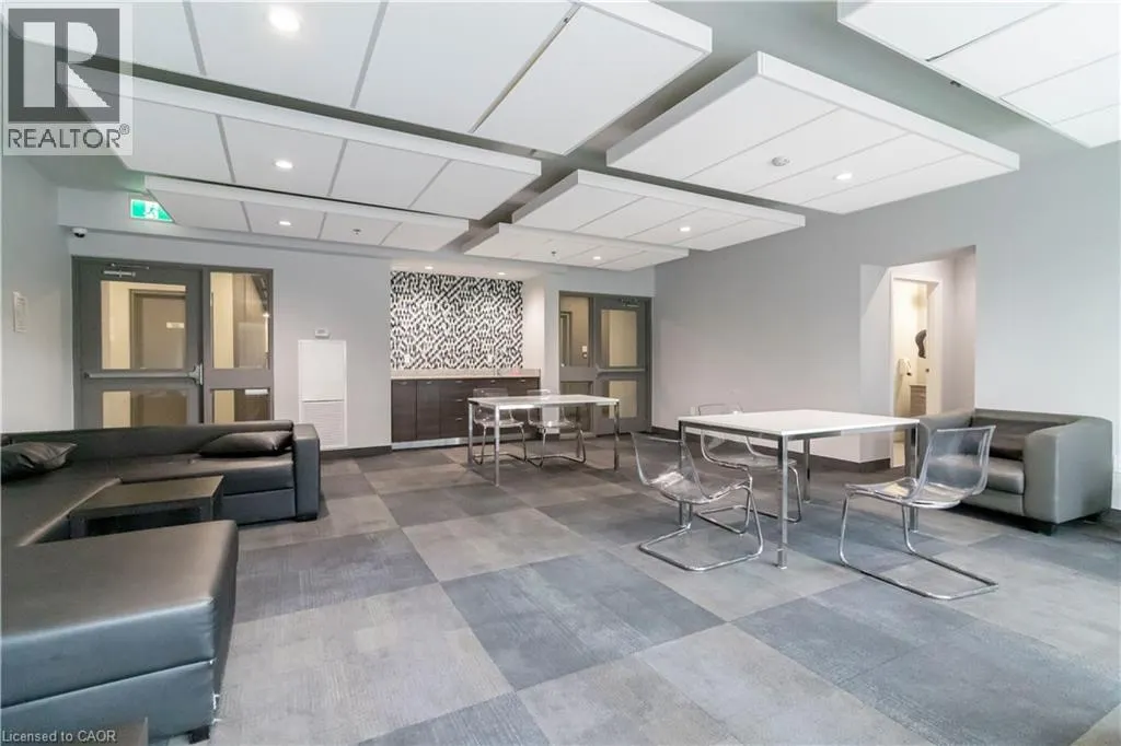 318 SPRUCE Street Unit# 1004 #1004