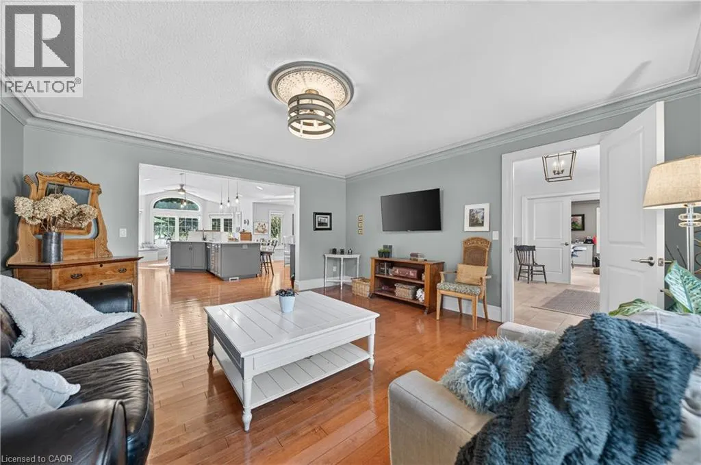 6 ELDALE Road