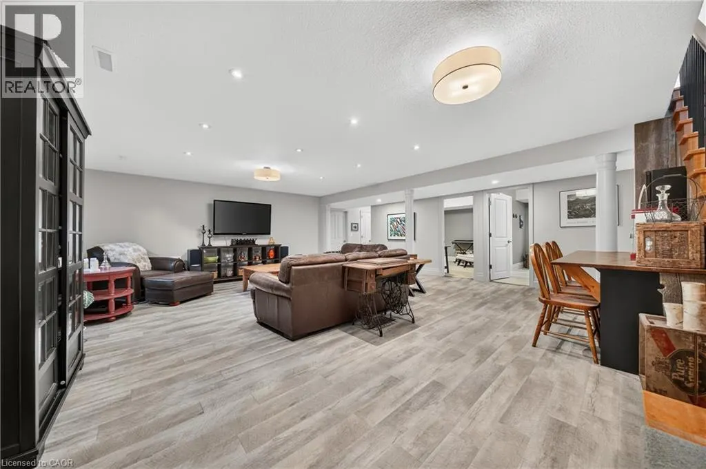 6 ELDALE Road