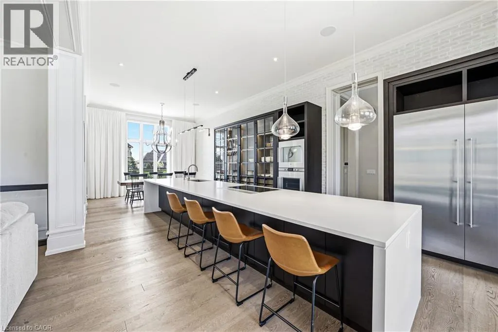 38 VISSER Drive