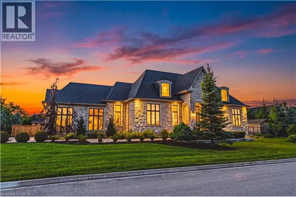 38 VISSER Drive