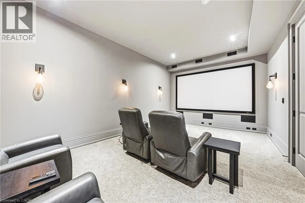 38 VISSER Drive