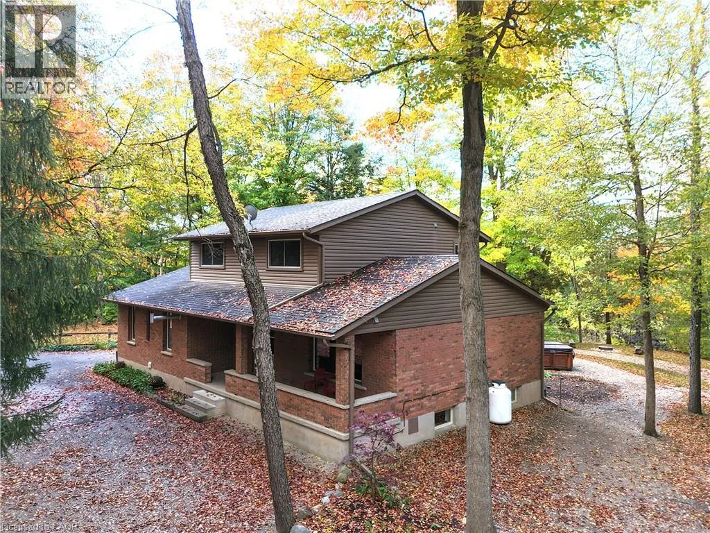 1814 NAFZIGER Road