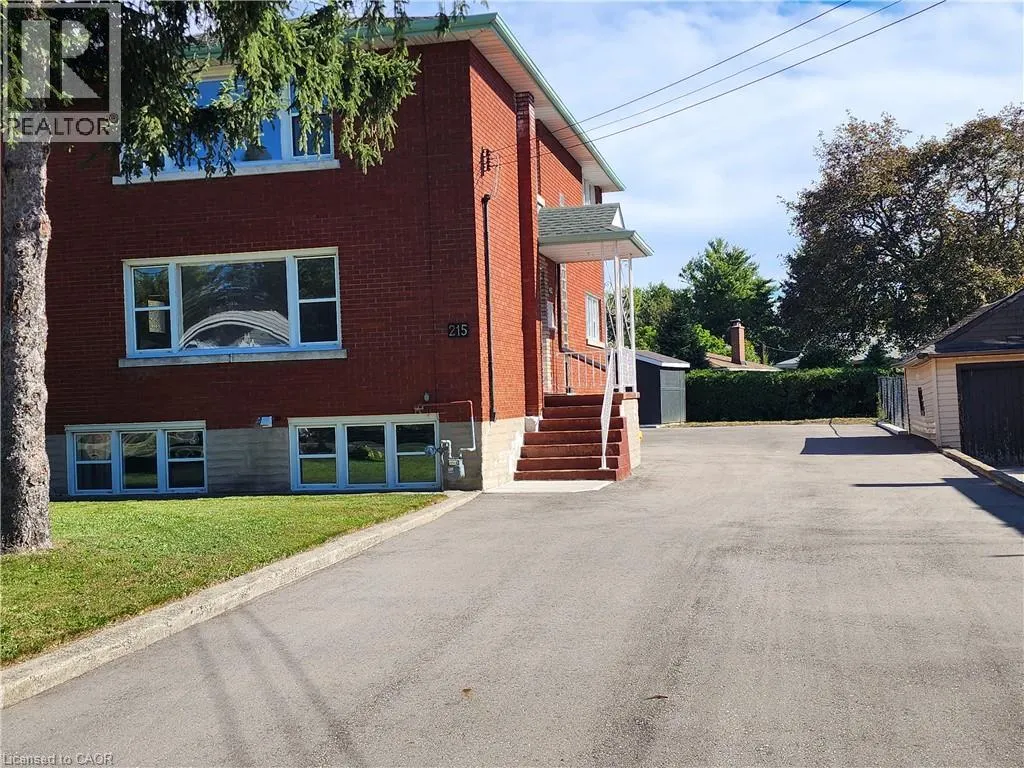 215 BELLEVIEW Avenue