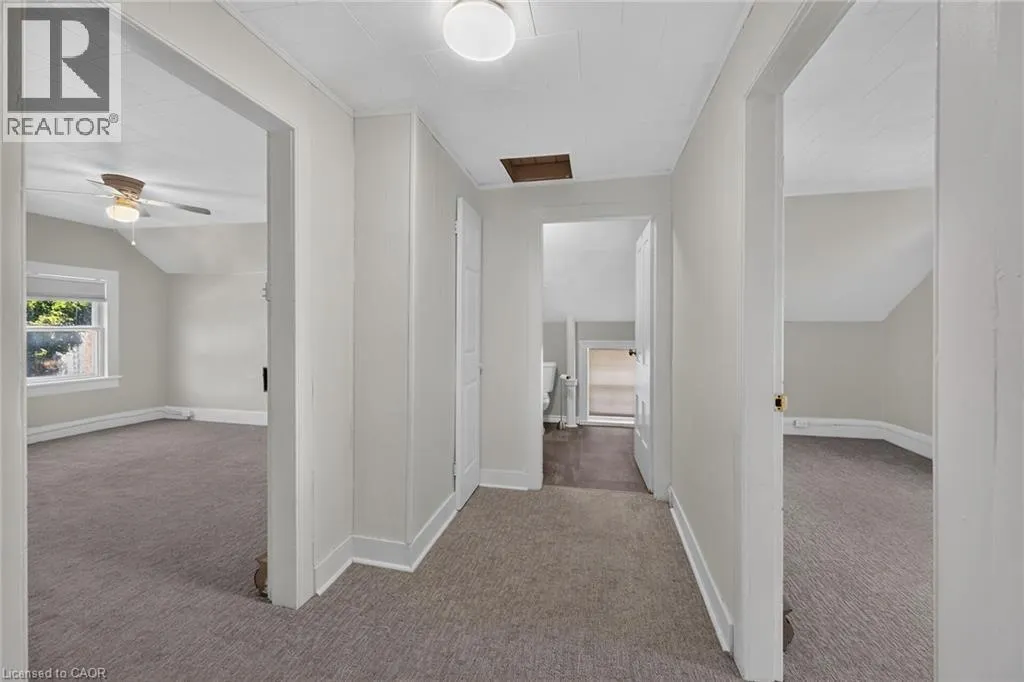 217-219 NELSON Street W