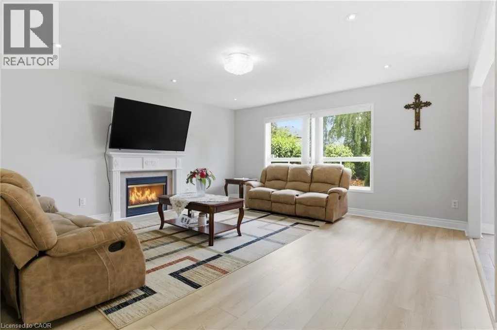 135 BLACKBURN Drive