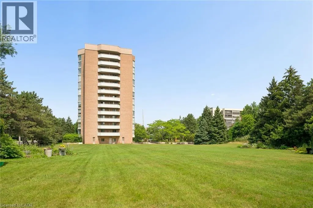 265 WESTCOURT Place Unit# PH9 #PH9