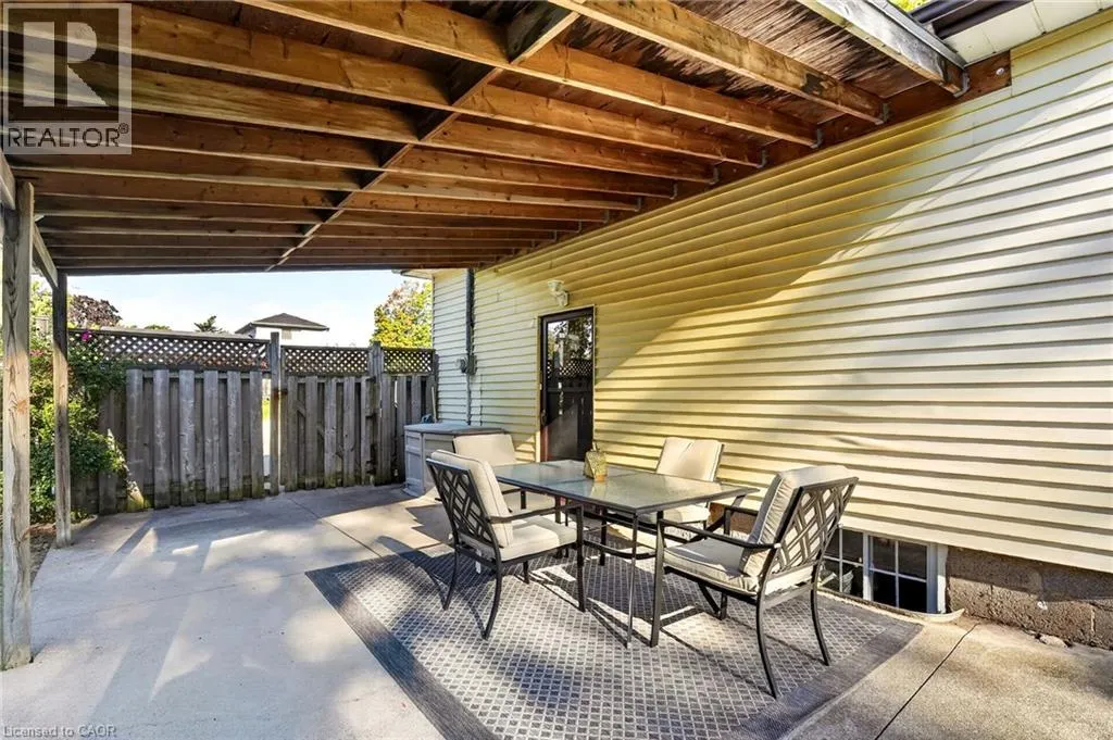 416 BARTLETT Avenue