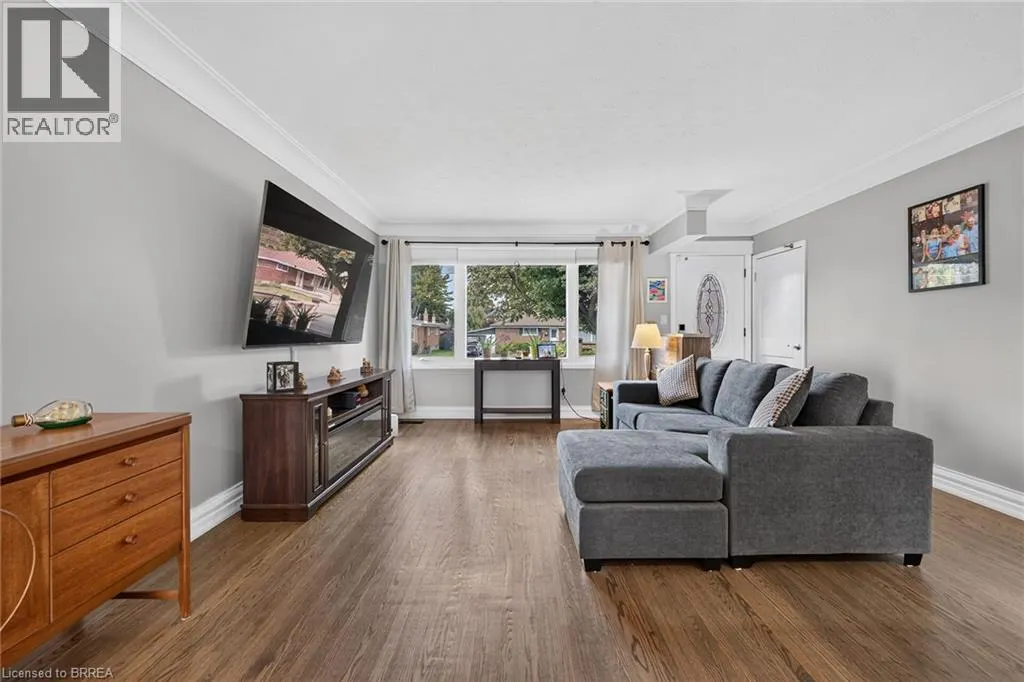 41 KENSINGTON Avenue