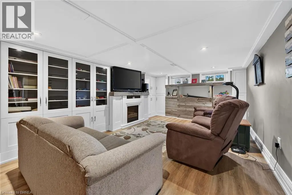 41 KENSINGTON Avenue