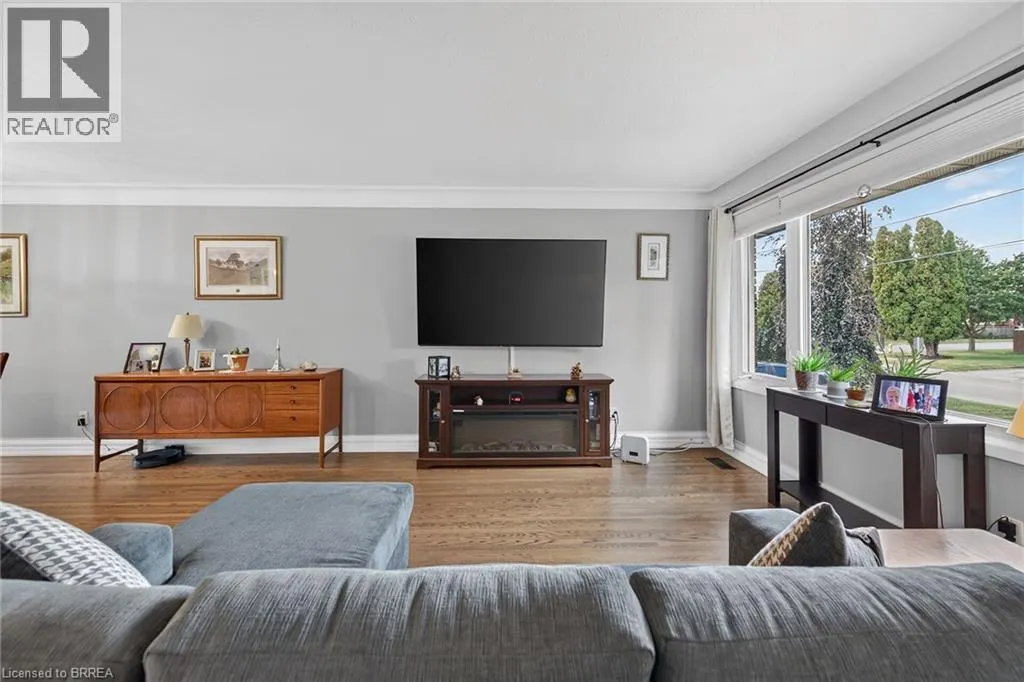 41 KENSINGTON Avenue