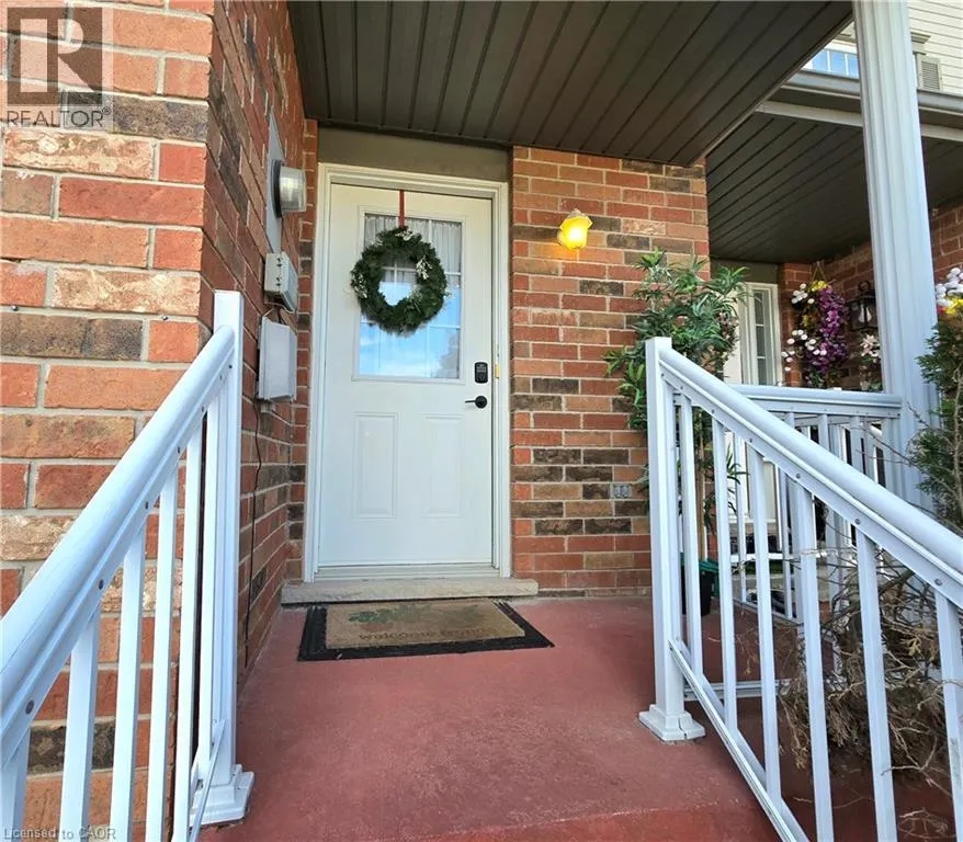286 SOPHIA Crescent