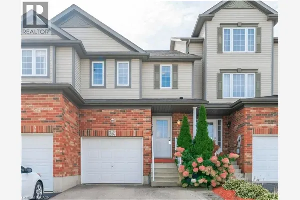 286 SOPHIA Crescent