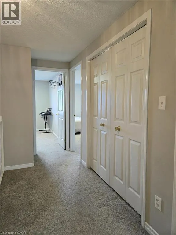 286 SOPHIA Crescent