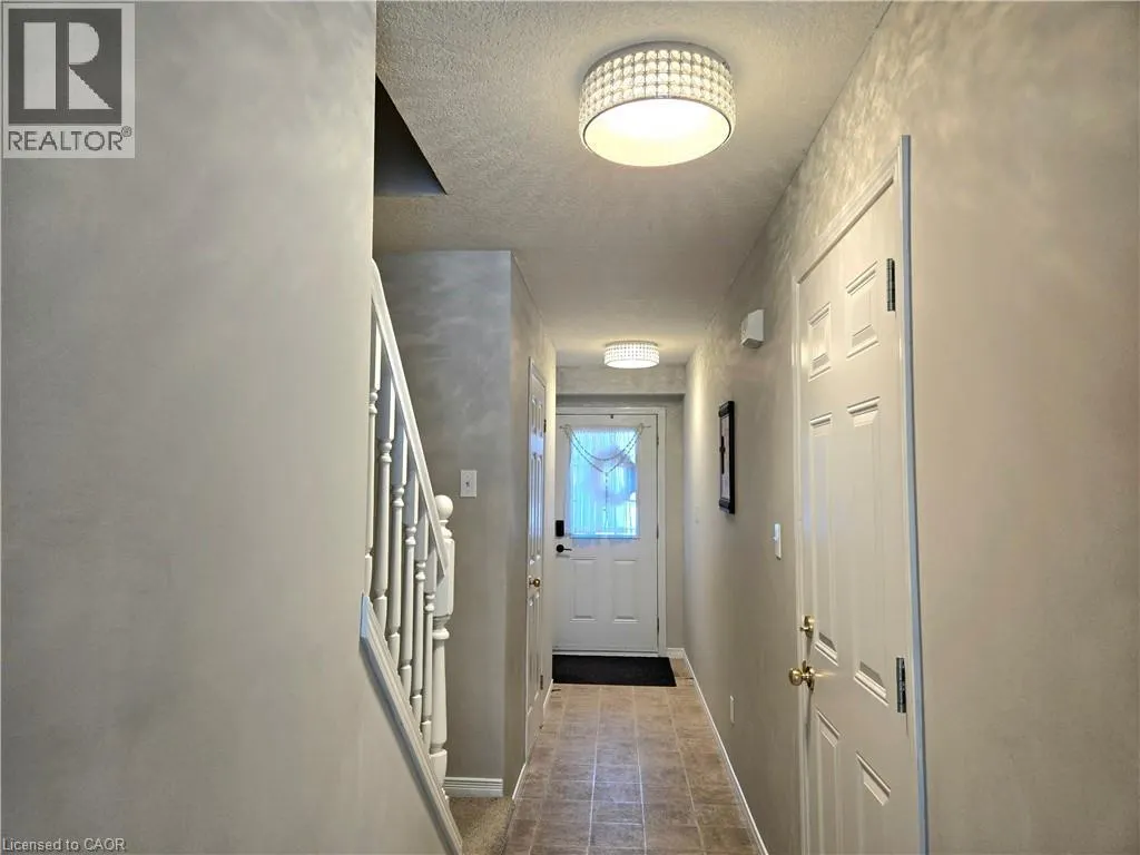 286 SOPHIA Crescent