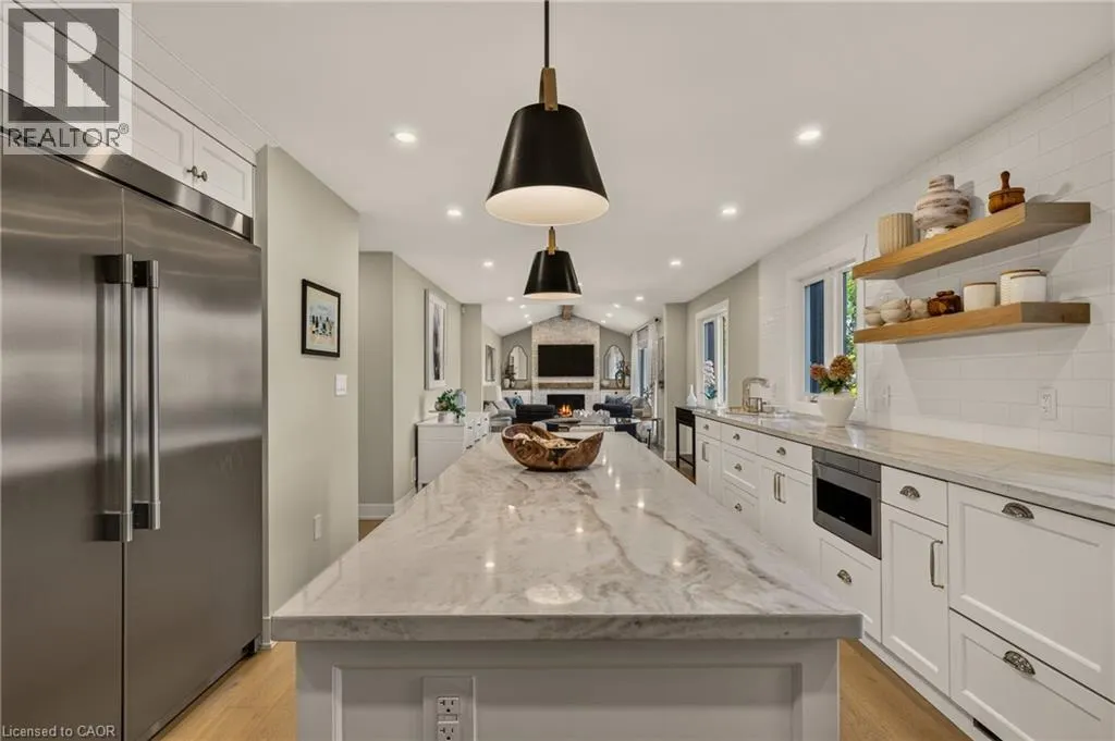 204 FALLINGBROOK Drive