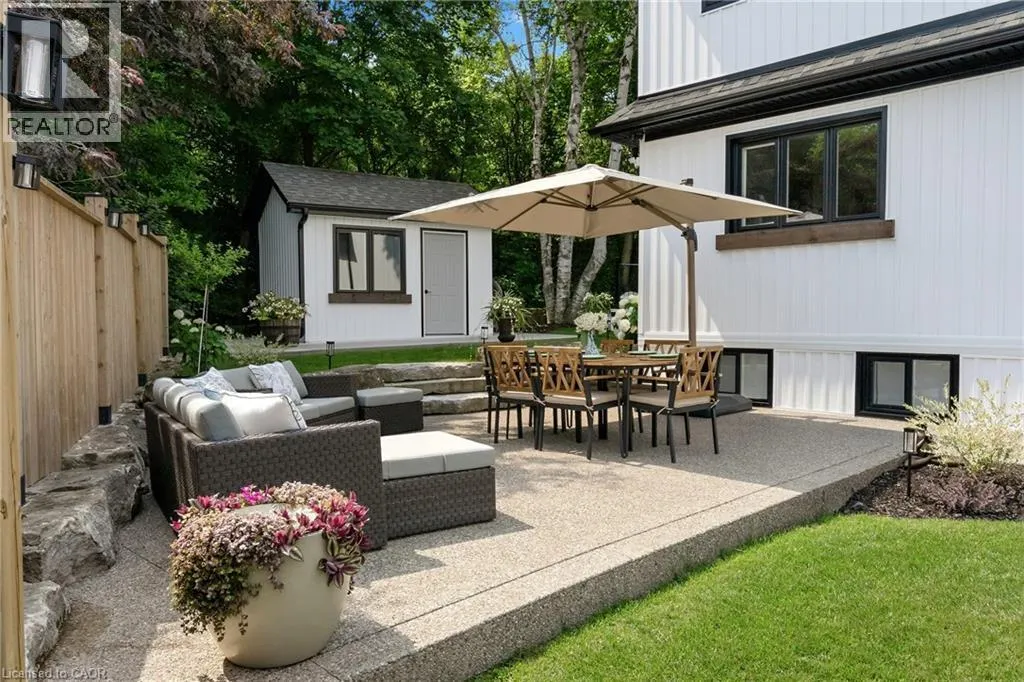 204 FALLINGBROOK Drive