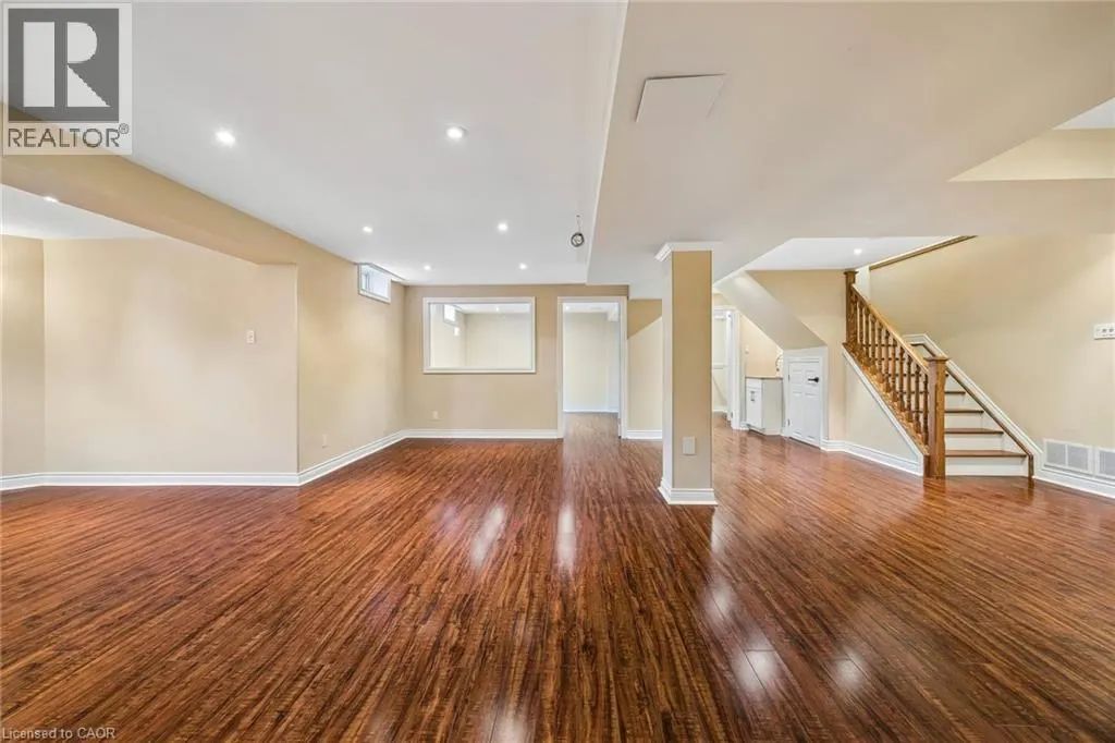 1 WILLOW HEIGHTS Boulevard