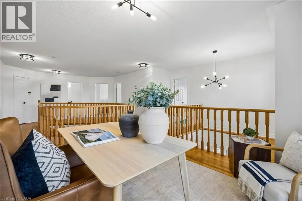 1 WILLOW HEIGHTS Boulevard