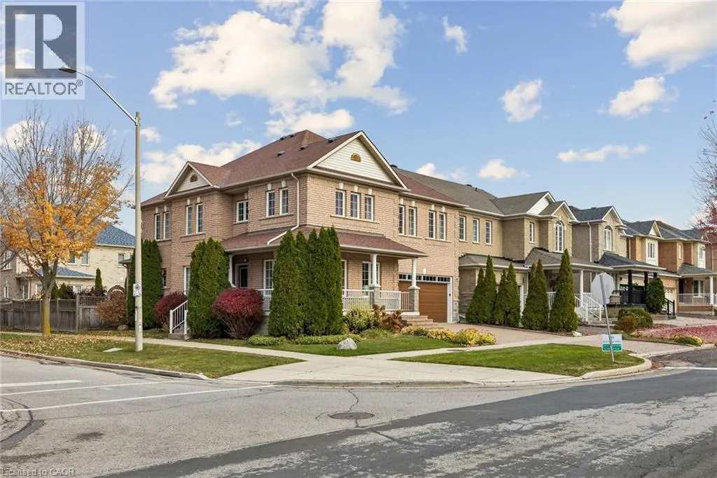 1 WILLOW HEIGHTS Boulevard