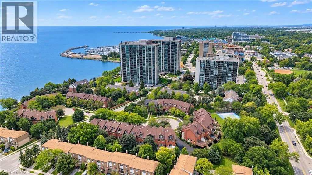 45 TRADEWIND Drive