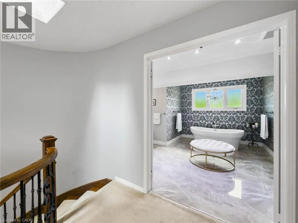 45 TRADEWIND Drive