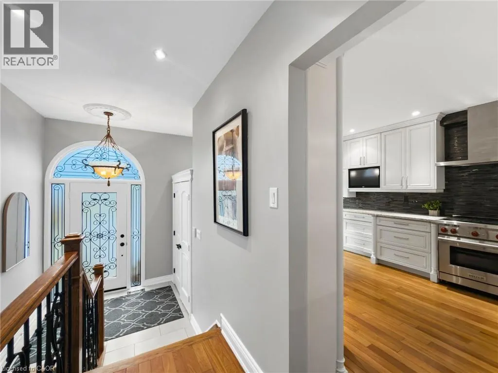 45 TRADEWIND Drive