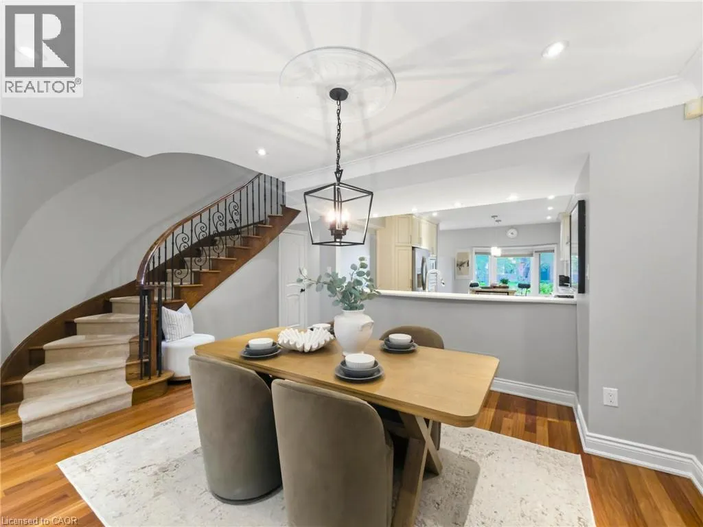 45 TRADEWIND Drive