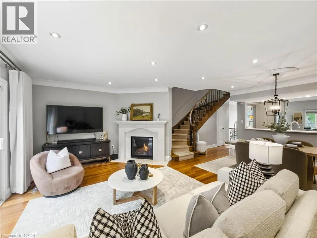 45 TRADEWIND Drive