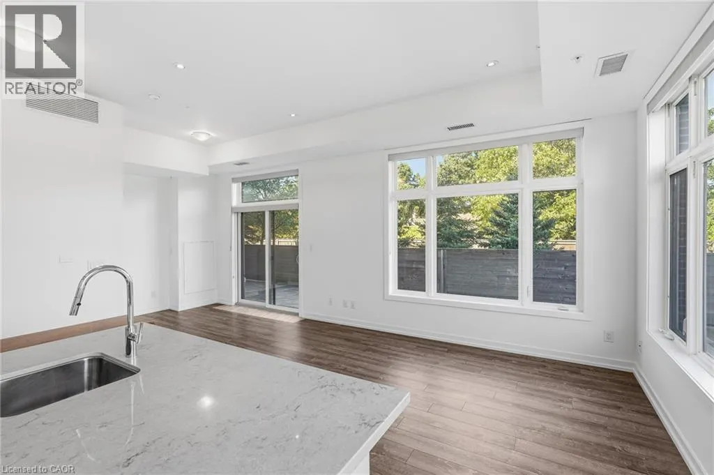 457 PLAINS Road E Unit# 108 #108