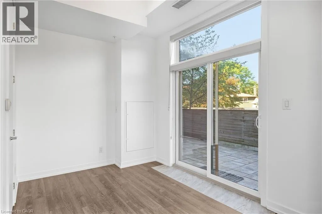 457 PLAINS Road E Unit# 108 #108
