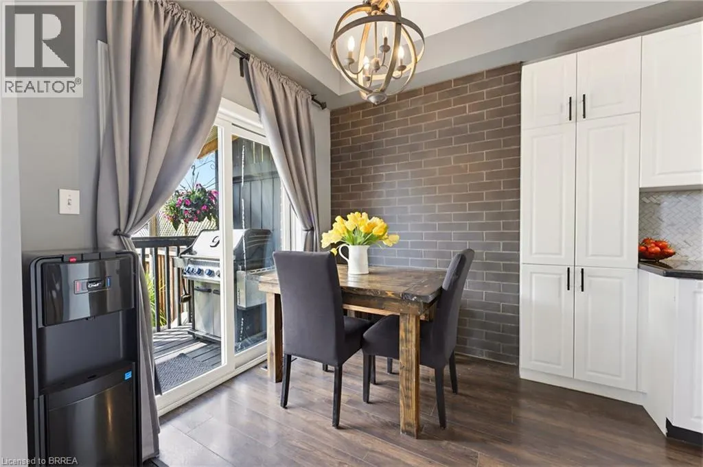 100 CHESTER Drive Unit# 16 #16