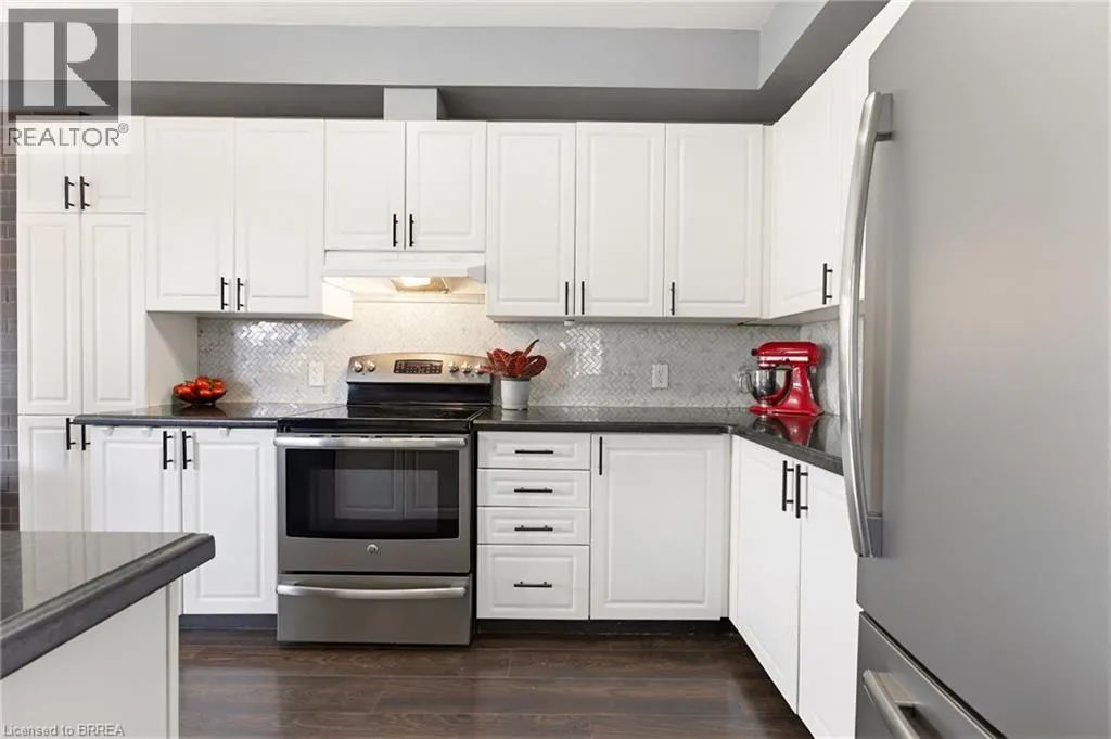 100 CHESTER Drive Unit# 16 #16