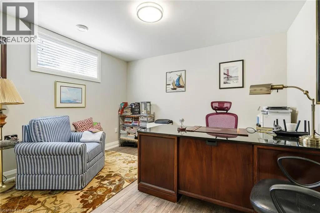 42 CARLTON Avenue