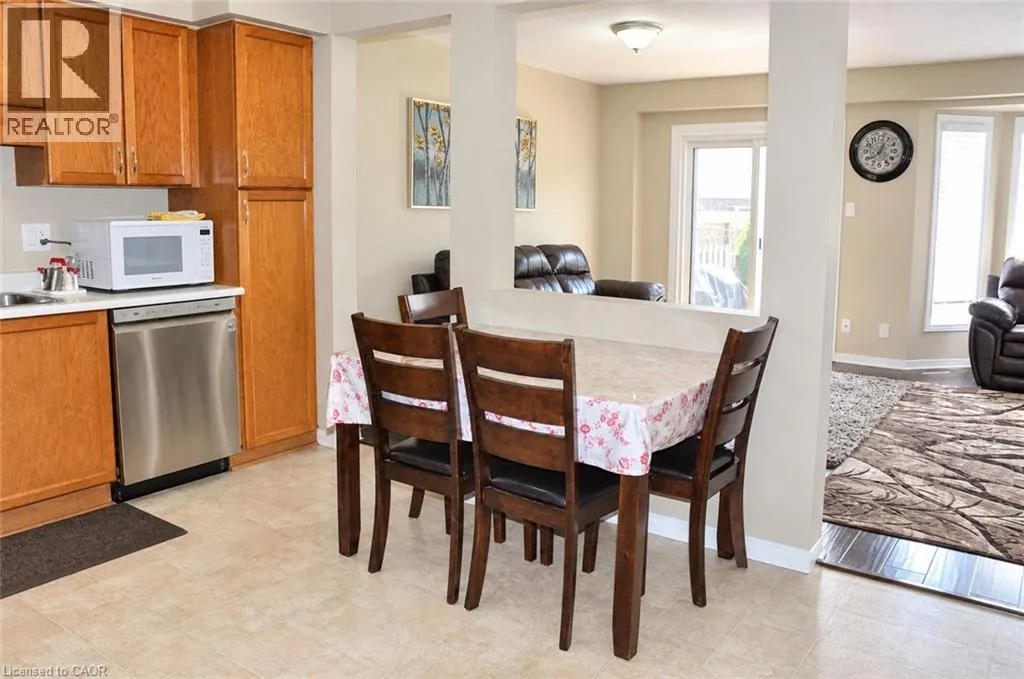 525 OAKVALE Drive Unit# 2 #2