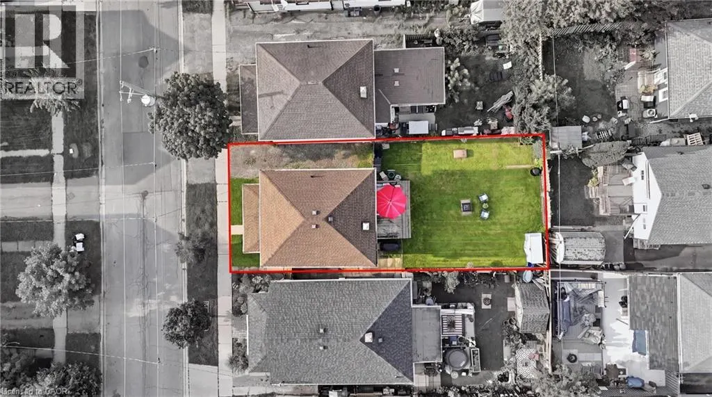 52 BERRYMAN Avenue