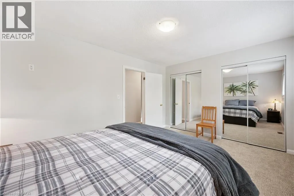 38 HARRIS Avenue Unit# A #A