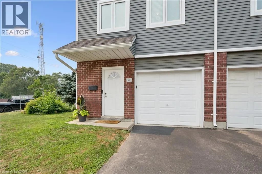 38 HARRIS Avenue Unit# A #A