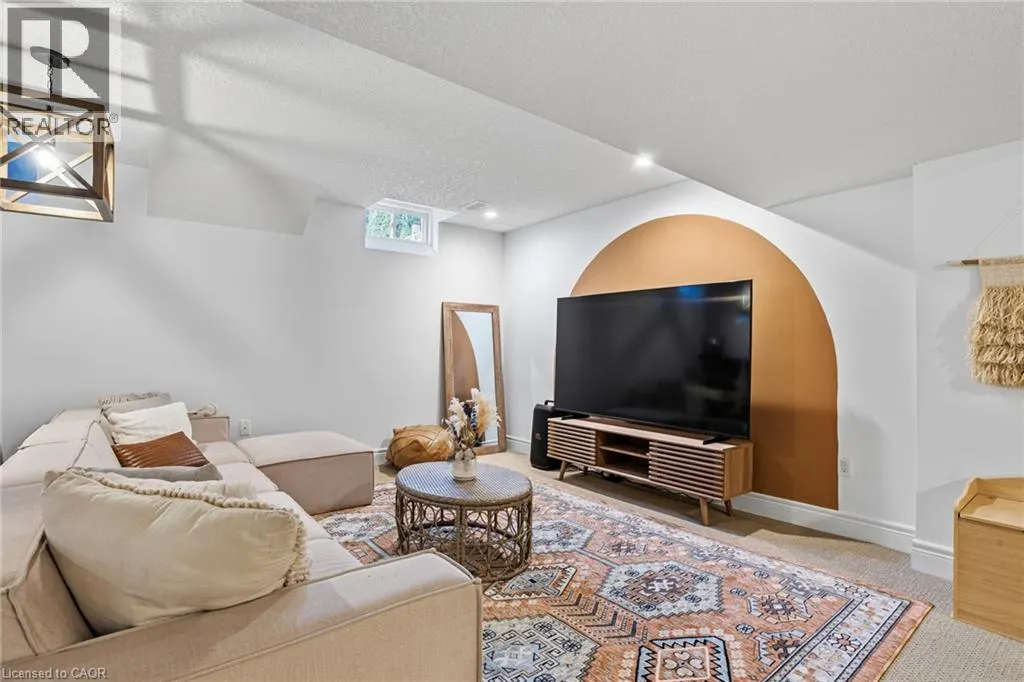 253 UPPER MOUNT ALBION Road