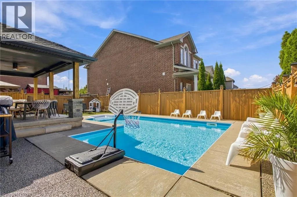 253 UPPER MOUNT ALBION Road