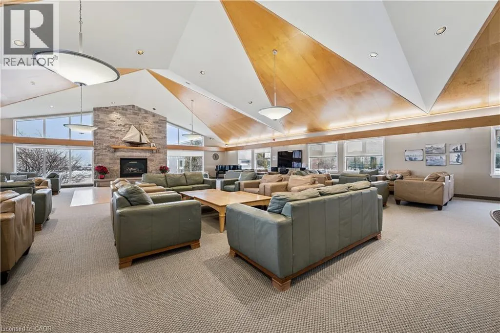711 JOHNSTON PARK Avenue