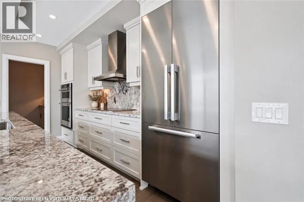 71 WYNDHAM Street S Unit# 1104 #1104