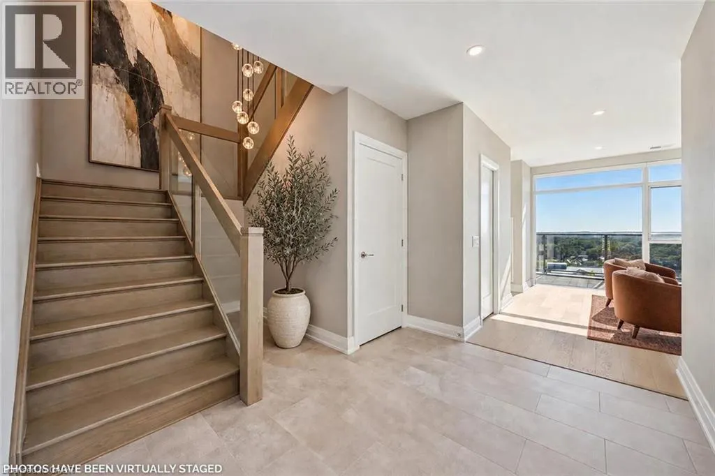 71 WYNDHAM Street S Unit# 1104 #1104